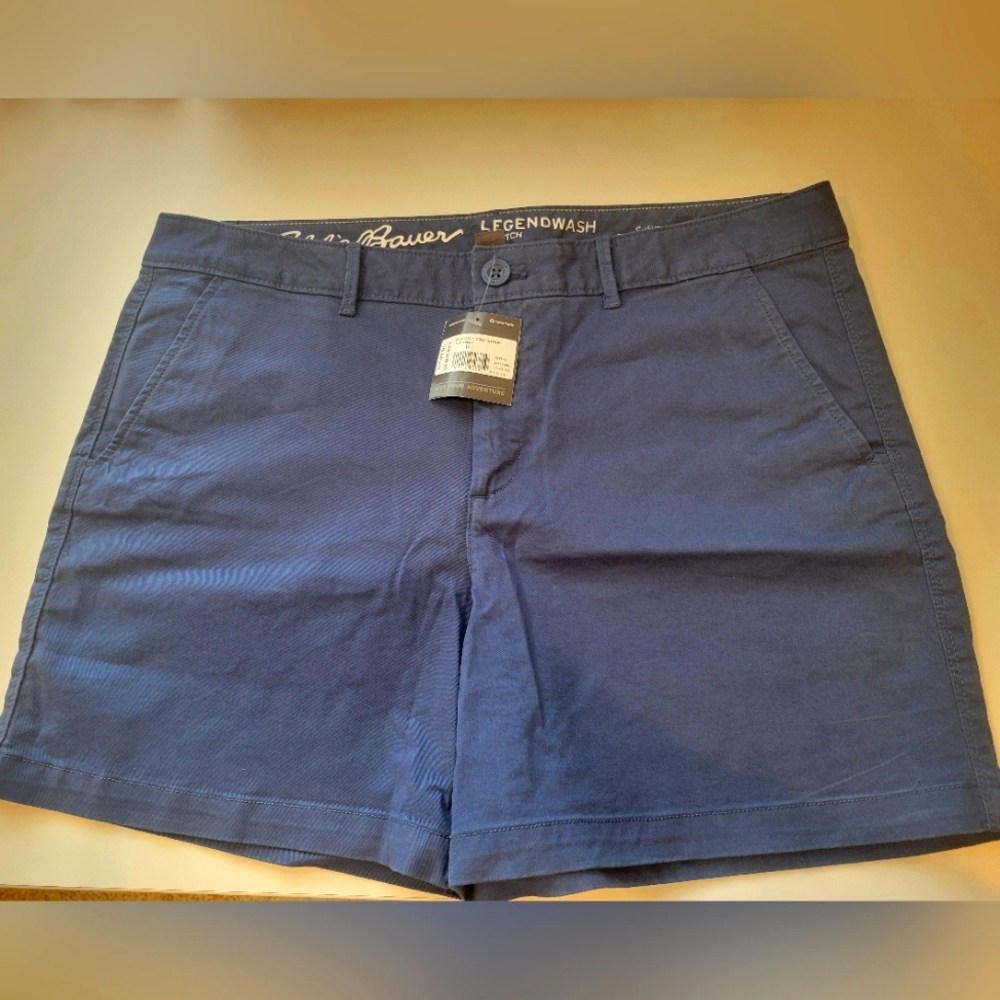 Women's Eddie Bauer Legendwash Stretch Shorts Size 12 NWT